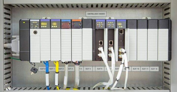 7 Different Applications of Programmable Logic Controllers