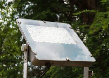 What to Look for When Choosing Wholesale Solar Flood Lights